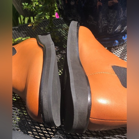 J. Crew Refined Leather Chelsea Boot In Rich Caramel. Woman’s Size 8 - Picture 5 of 10